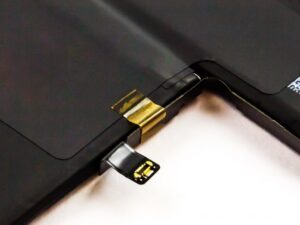Batteria per Apple iPhone X, Li-Polymer, 3,81V da 3000mAh - immagine 3