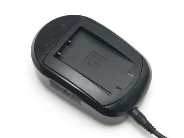 Caricabatteria-per-Batteria-Nikon-EN-EL9-EN-EL9-ENEL9-original-13663-269.jpg